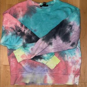 Forever 21 Blue and Pink Crew Neck Sweater